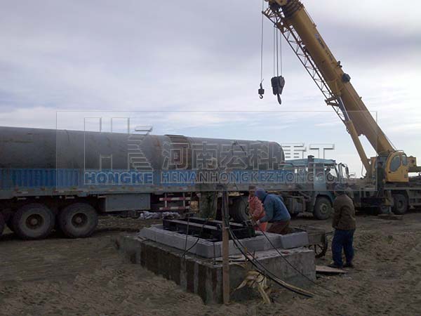 黑龍江呼蘭縣頁(yè)巖陶粒回轉(zhuǎn)窯生產(chǎn)線(xiàn)安裝現(xiàn)場(chǎng)