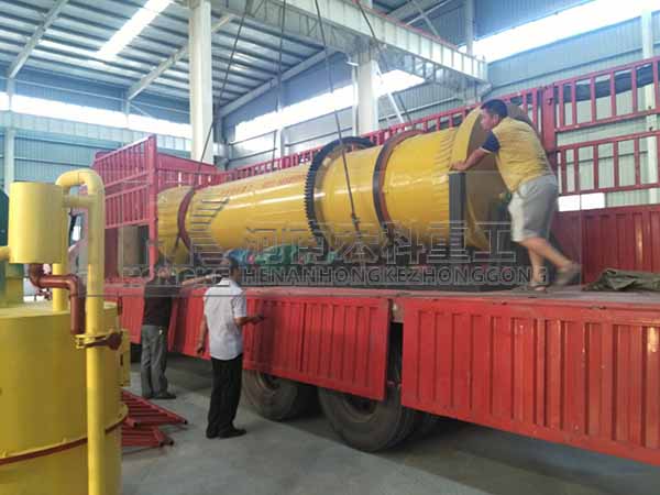 豬糞有機(jī)肥改良土壤、提高農(nóng)業(yè)產(chǎn)起著重要的作用